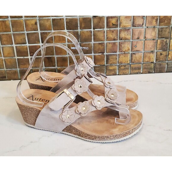Auntenti Women's Sandals 39 Beige Cork Wedge Suede Floral Applique Spain Boho - Picture 1 of 9